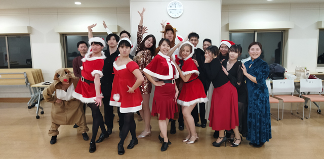 若者社交ダンスパーティー