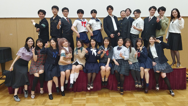 若者社交ダンスパーティー