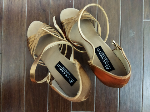 【忘れ物】ＣＤＣ東京週末版社交ダンス